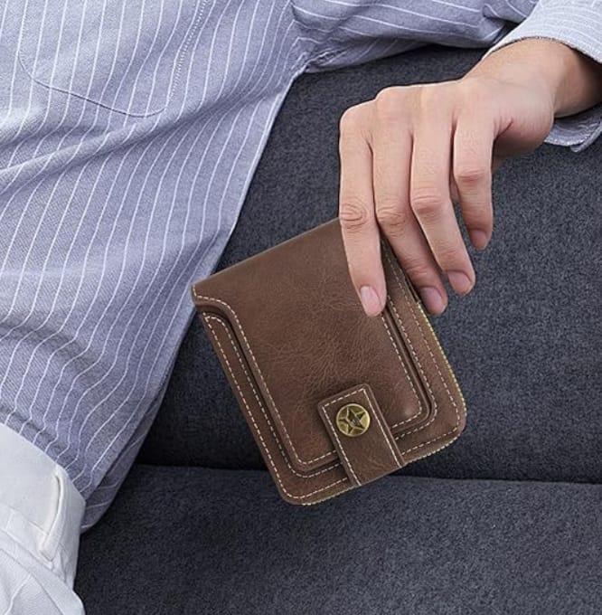 Men's Leather Wallet - Stylish & Slim